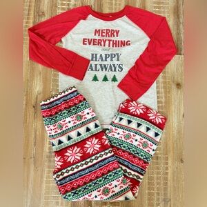Kids Christmas Holiday Pajamas 2 piece set Sz M(8)